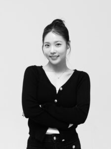 KIM MIN JI